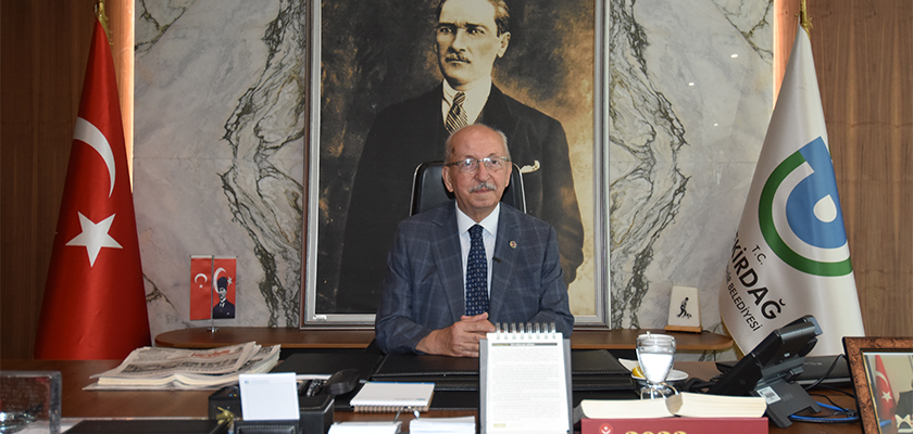 BAŞKAN KADİR ALBAYRAK’IN YENİ YIL MESAJI
