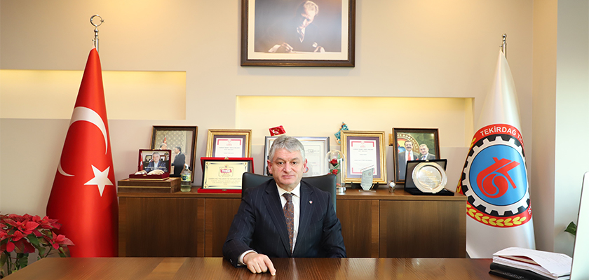 CENGİZ GÜNAY; 10 OCAK ÇALIŞAN GAZETECİLER GÜNÜ KUTLU
OLSUN
