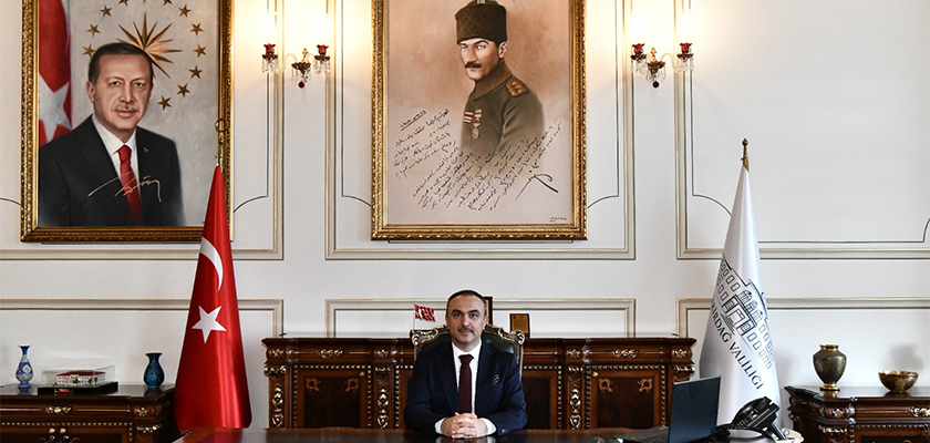 VALİ RECEP SOYTÜRK GÖREVE BAŞLAMA MESAJI YAYINLADI