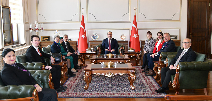 İnsan Hakları Kurul Üyeleri Bir Dizi Resmi Ziyaretler Yaptı 