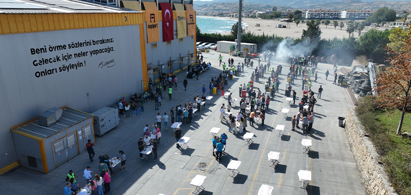 ASYAPORT’TA GELENEKSEL BALIK ZİYAFETİ YAPILDI
