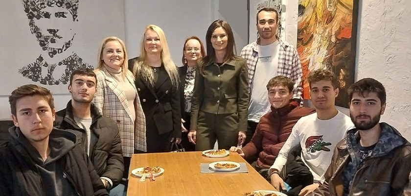 Süleymanpaşa Belediyesi Vize Haftasında Öğrencileri Yalnız Bırakmadı