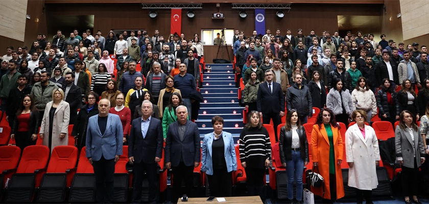 8 MART DÜNYA KADINLAR GÜNÜ KARİYER SOHBETLERİ PANELİ GERÇEKLEŞTİ
