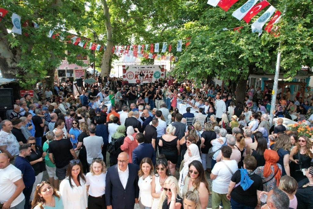 Tekirdağ Kiraz Festivali’nin Doğduğu Topraklarda Görkemli Açılış