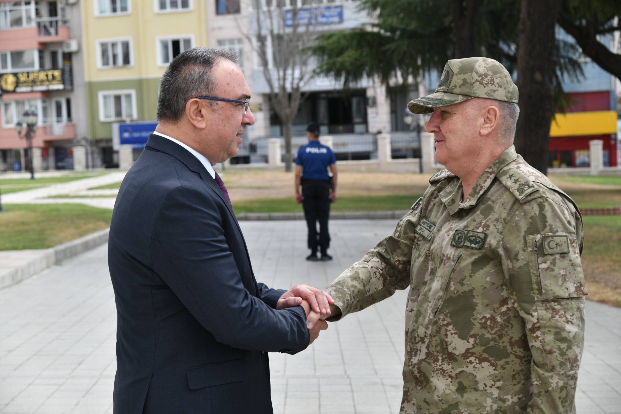 5. Kolordu Komutanı Aksoytürk Vali Soytürk’ü Ziyaret Etti