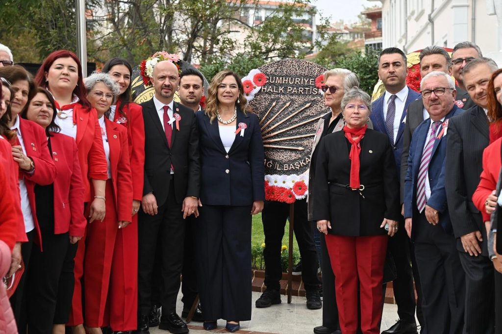 CUMHURİYET BAYRAMI VE KURULUŞUN 102. YILI TEKİRDAĞ’DA COŞKUYLA KUTLANDI