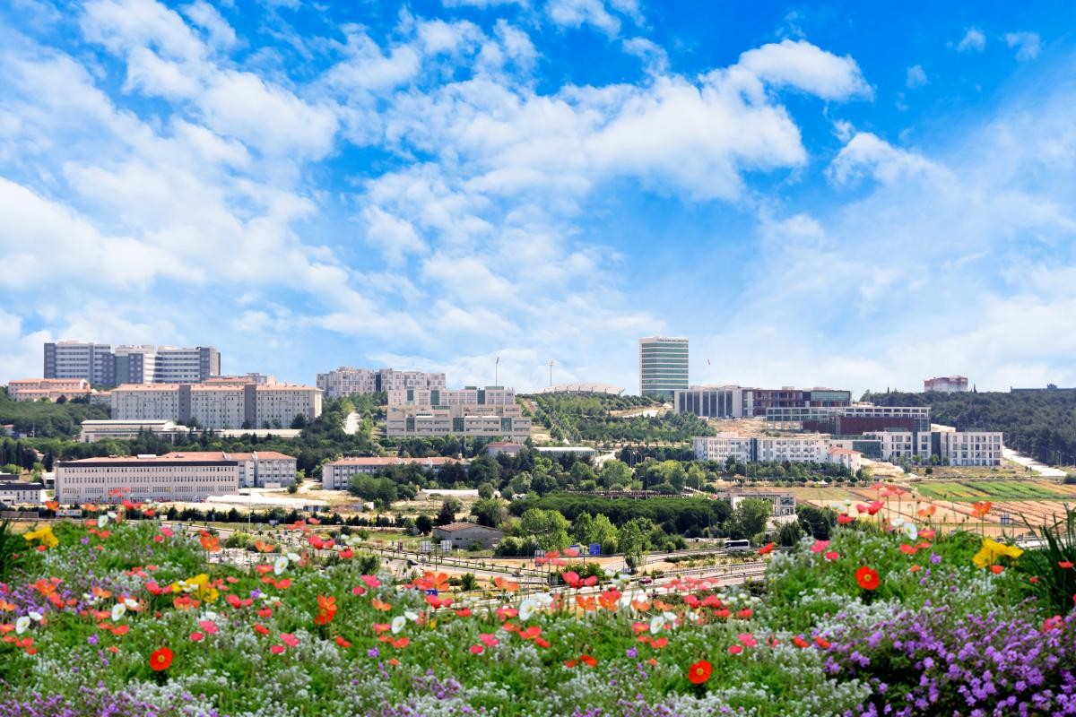 NAMIK KEMAL ÜNİVERSİTESİ AKADEMİSYENLERİNE YÖNELİK EĞİTİCİLERİN EĞİTİMİ SERTİFİKA PROGRAMI BAŞLADI