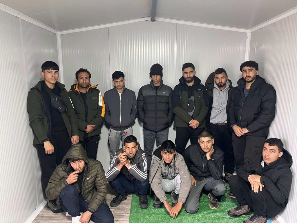 19 Düzensiz Göçmen Yakalandı, 5 Organizatör Tutuklandı