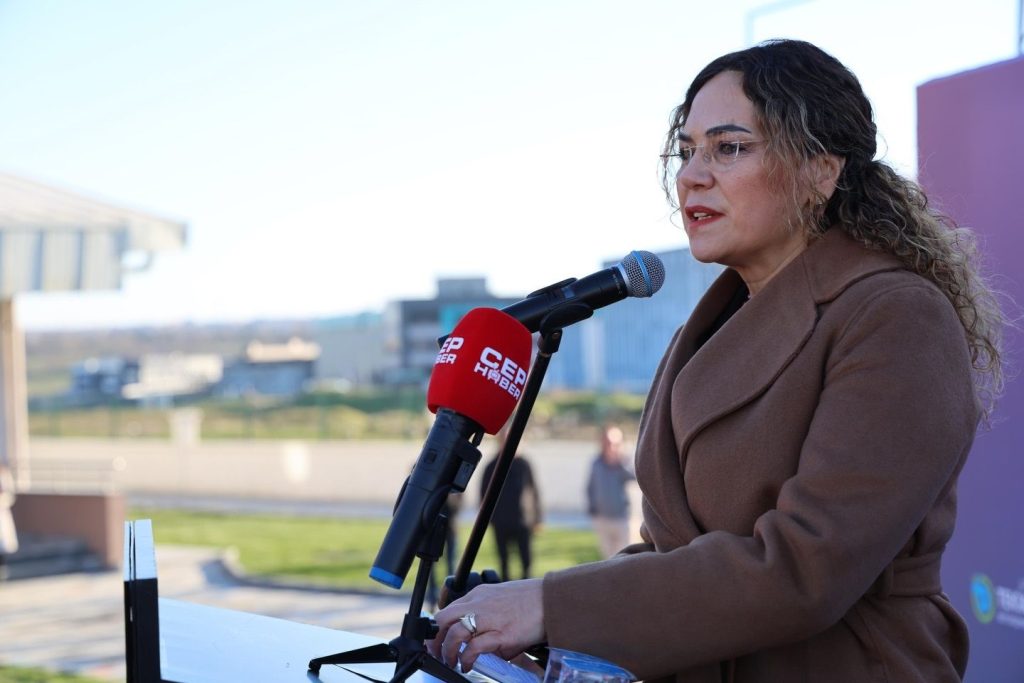 BÜYÜKŞEHİR’DEN ERGENE’YE MODERN SPOR TESİSİ