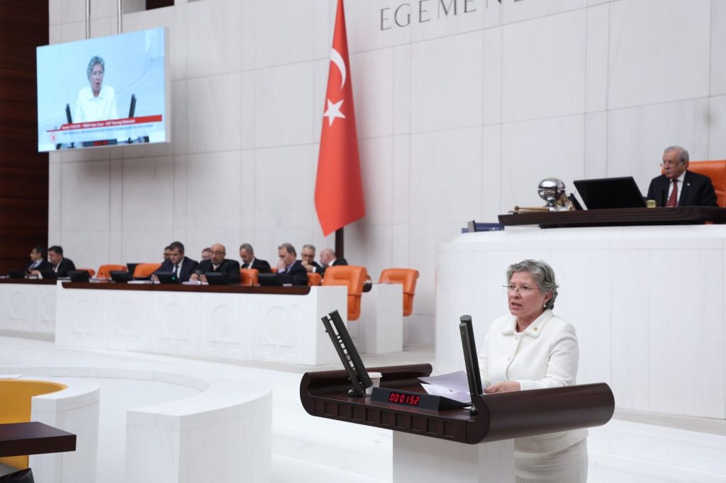 VERGİ PAKETİ MECLİS’TE TARTIŞMA YARATTI