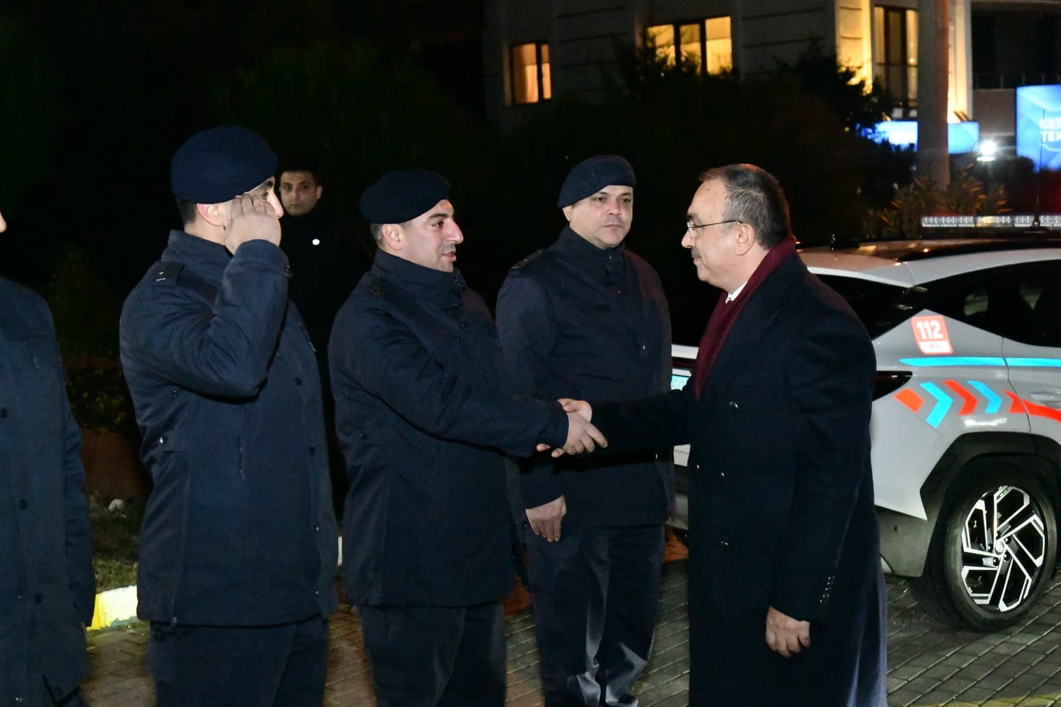 Vali Soytürk 2025 Yılının Son Gününde Görevi Başında Bulunan Jandarmaları Ziyaret Etti