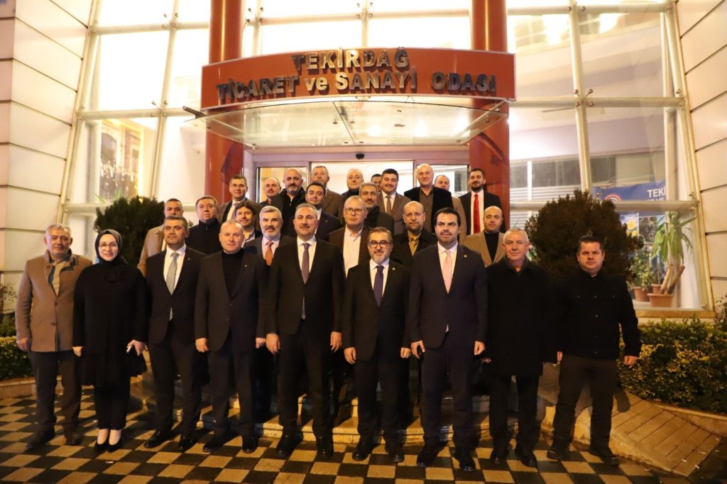 ABDÜLHAMİT GÜL ile BERABERİNDEKİ HEYET, TEKİRDAĞ TSO’YU ZİYARET ETTİ