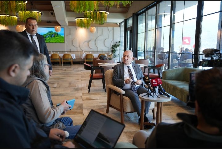 BASININ İKTİDARDAN KORKMADIĞI AMA İKTİDARIN BASINDAN KORKTUĞU BİR TÜRKİYE OLMALI