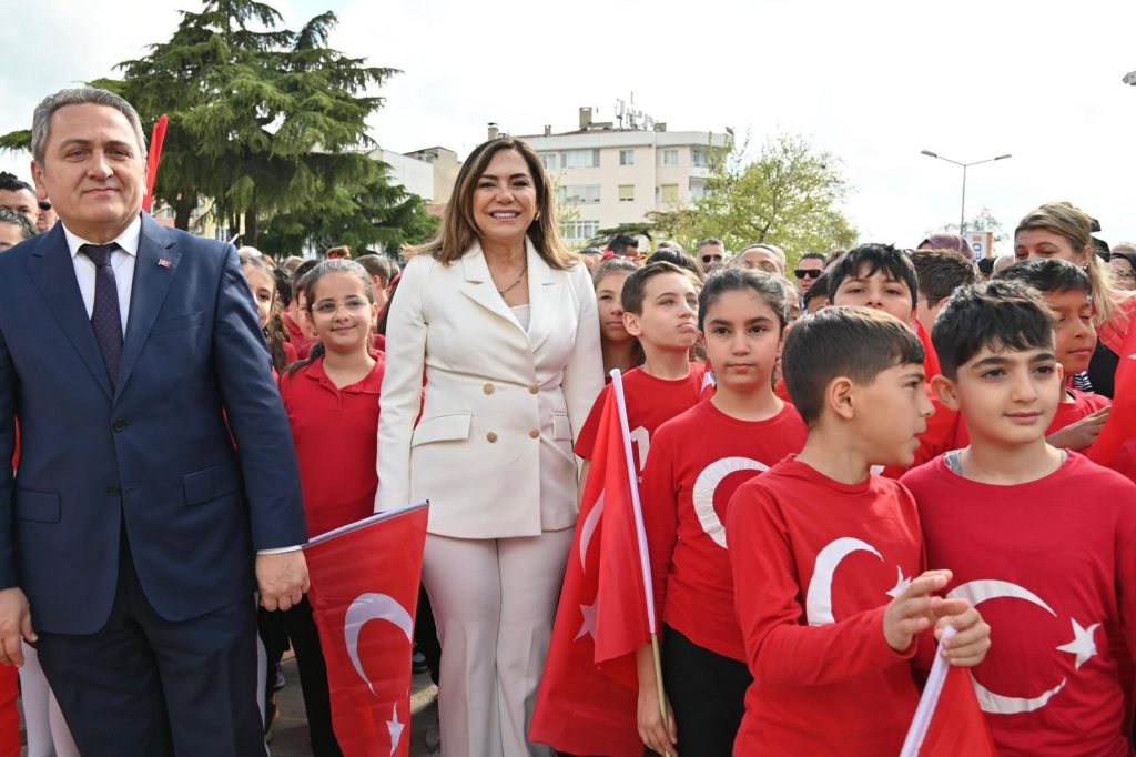 TEKİRDAĞ’DA 23 NİSAN TÖREN VE ETKİNLİKLERLE KUTLANDI