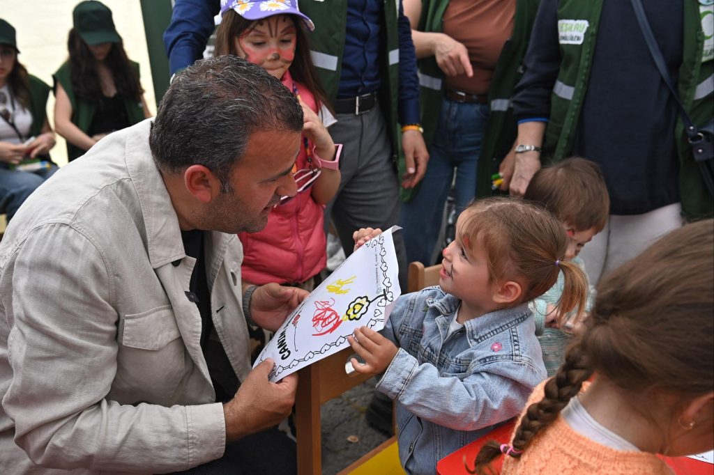 Süleymanpaşa Belediyesi Anne Çocuk Şenliğine Yoğun İlgi