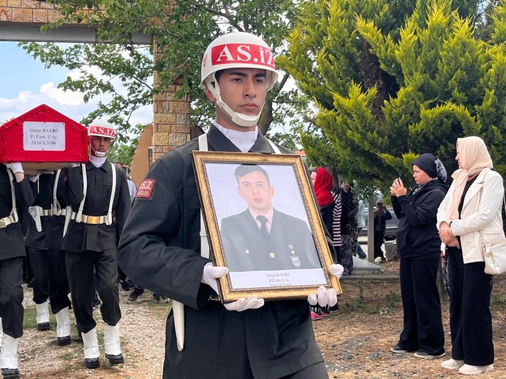 Şalgamlı, Şehidini Gözyaşları ve Dualarla Uğurladı