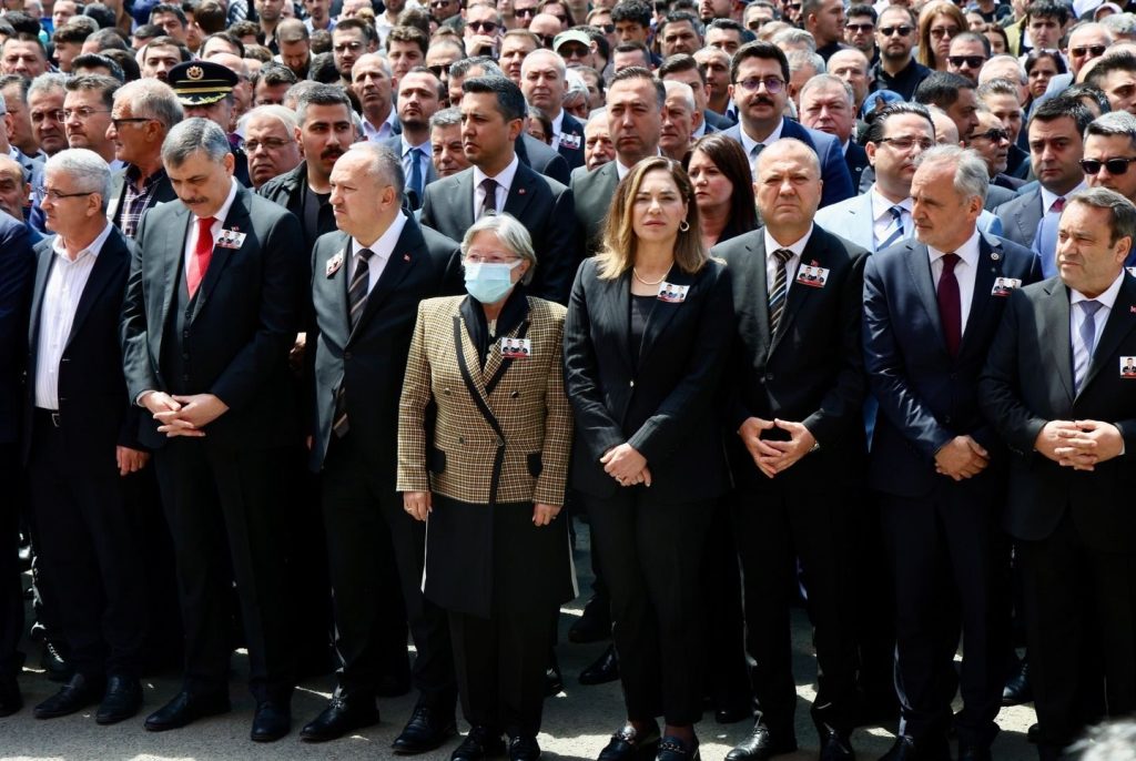 TEKİRDAĞ ŞEHİTLERİNİ GÖZYAŞLARI VE DUALARLA EBEDİYETE UĞURLADI