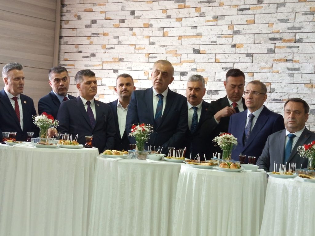 Vali Soytürk, Kurban Bayramı Öncesi Protokol ve Vatandaşlarla Bayramlaştı