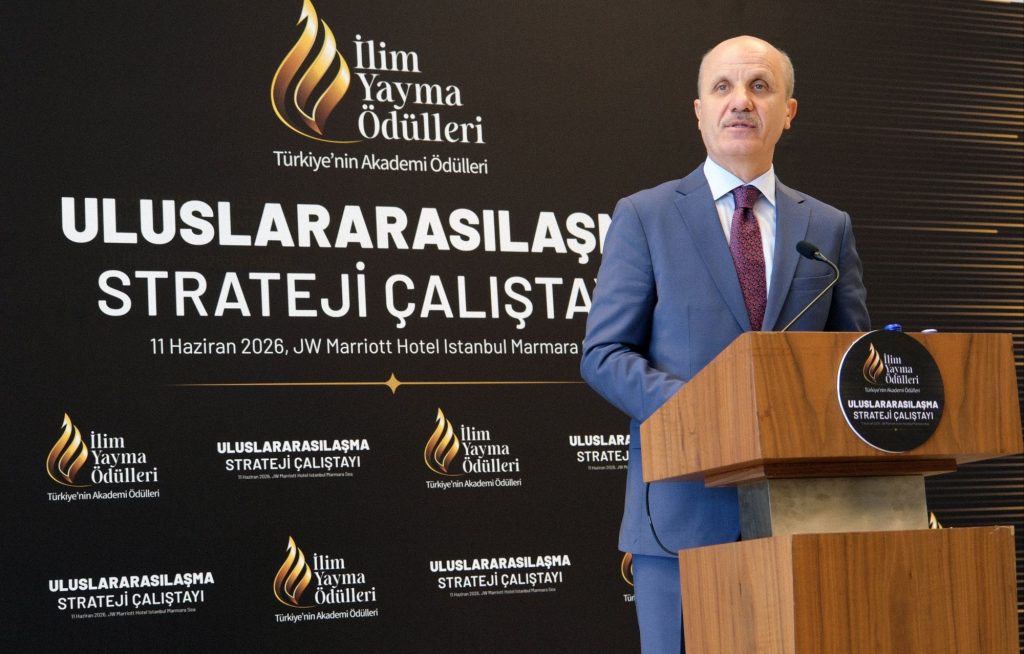REKTÖR ŞAHİN “İLİM YAYMA ÖDÜLLERİ ULUSLARARASILAŞMA STRATEJİ ÇALIŞTAYI”NA KATILDI