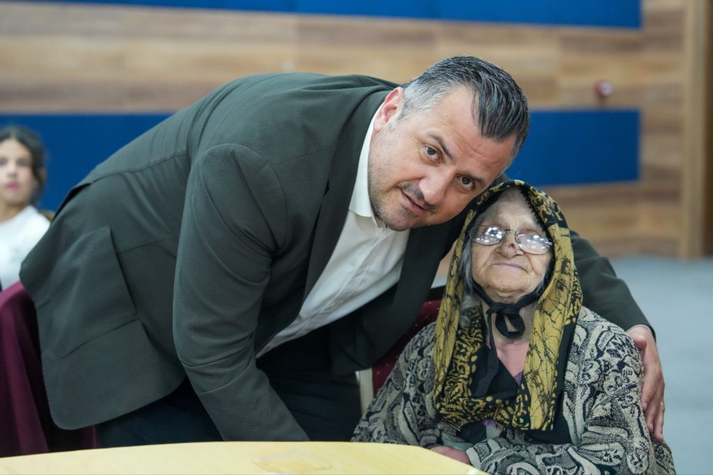 Saray Belediyesi’nden ‘Büyüklerimize Vefa ve Saygı Buluşması’