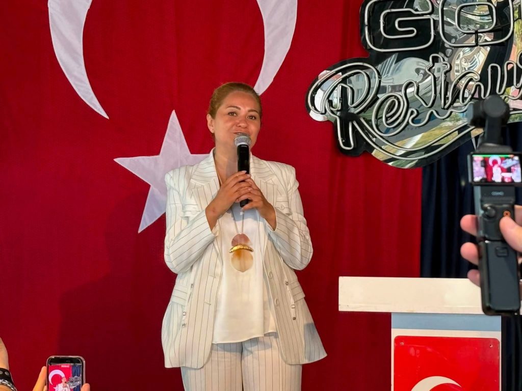 BAŞKAN TOPAK’TAN BASINA VEFA