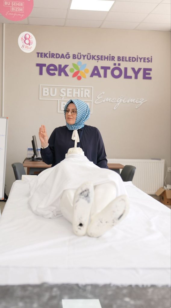 TEK ATÖLYE’DE CENAZE HİZMETLERİ KURSU DEVAM EDİYOR