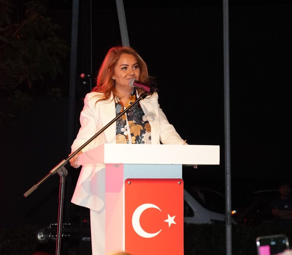 ERGENE HER MAHALLEYE, HER SOKAĞA EŞİT HİZMET ANLAYIŞIYLA ÇALIŞIYOR
