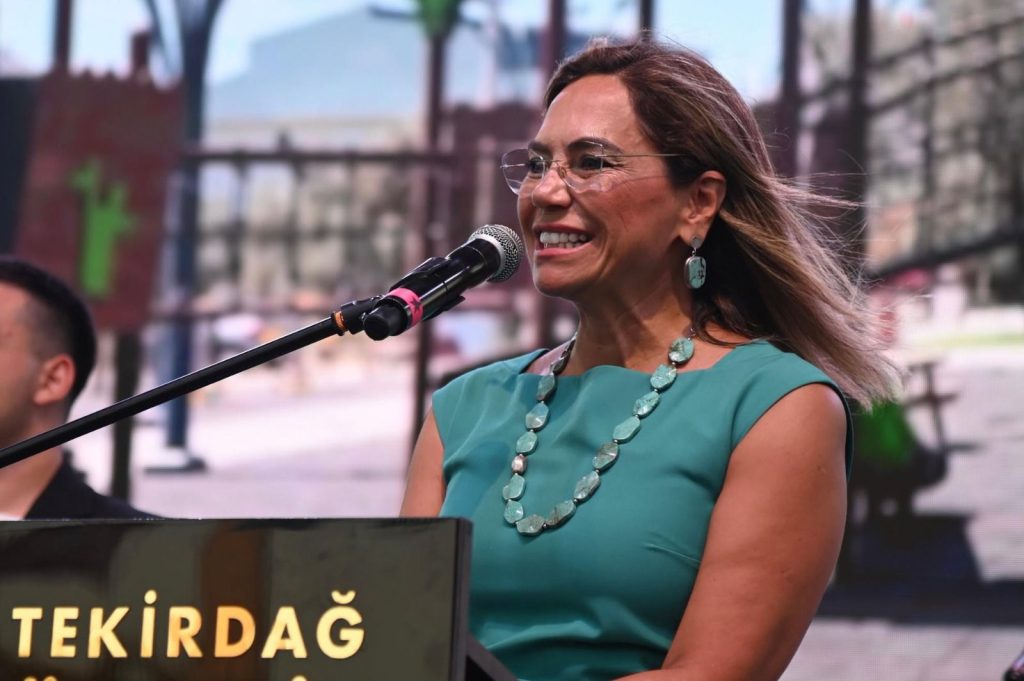 BÜYÜKŞEHİR’DEN ŞARKÖY’ÜN KENT YAŞAMINA MODERN DOKUNUŞ
