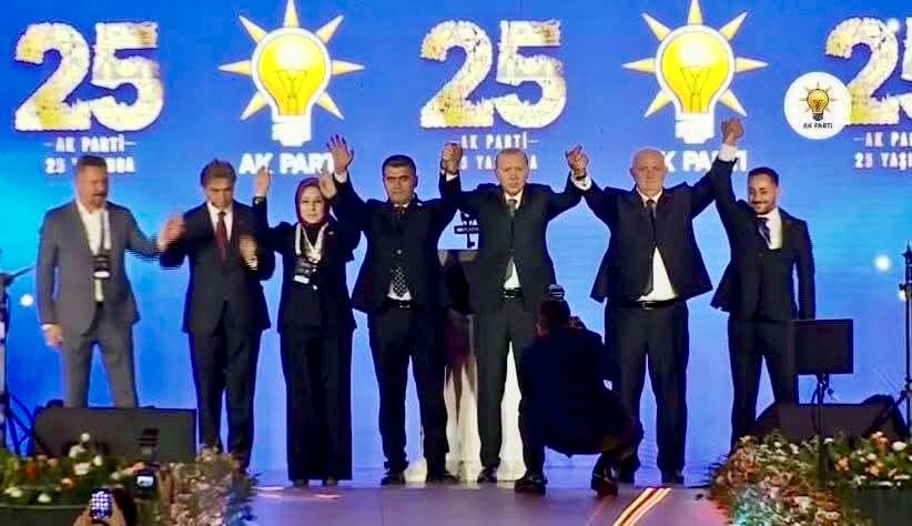 Hayrabolu Belediye Başkanı Tuncer Başoğlu AK Parti’ye Katıldı!