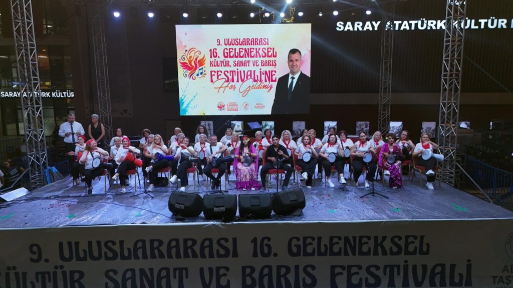 Saray’da festival coşkusu devam ediyor