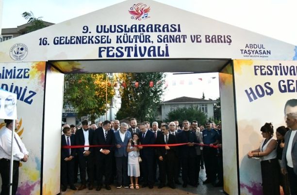 Vali Soytürk Kültür, Sanat ve Barış Festivali’ne Katıldı
