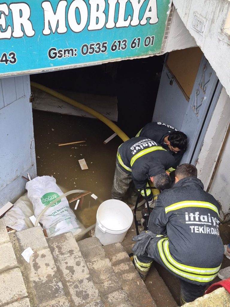 BÜYÜKŞEHİR EKİPLERİ İSTANBUL’DA YOĞUN MESAİDE!